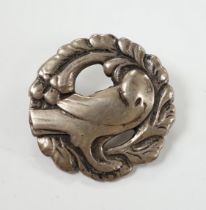 A Georg Jensen 830 standard bird and wreath brooch, design no. 134, 30mm.