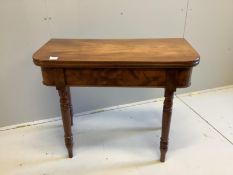An early Victorian rectangular mahogany folding tea table, width 96cm, depth 45cm, height 77cm