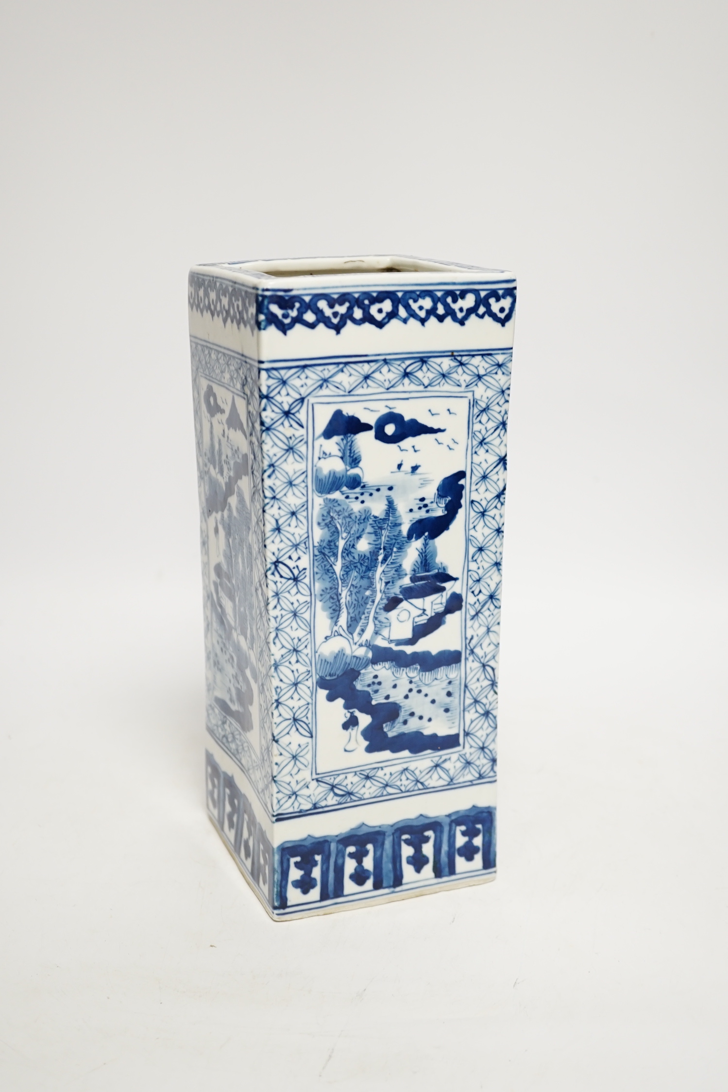 A 20th century Chinese blue and white square vase, 26cm - Image 4 of 5