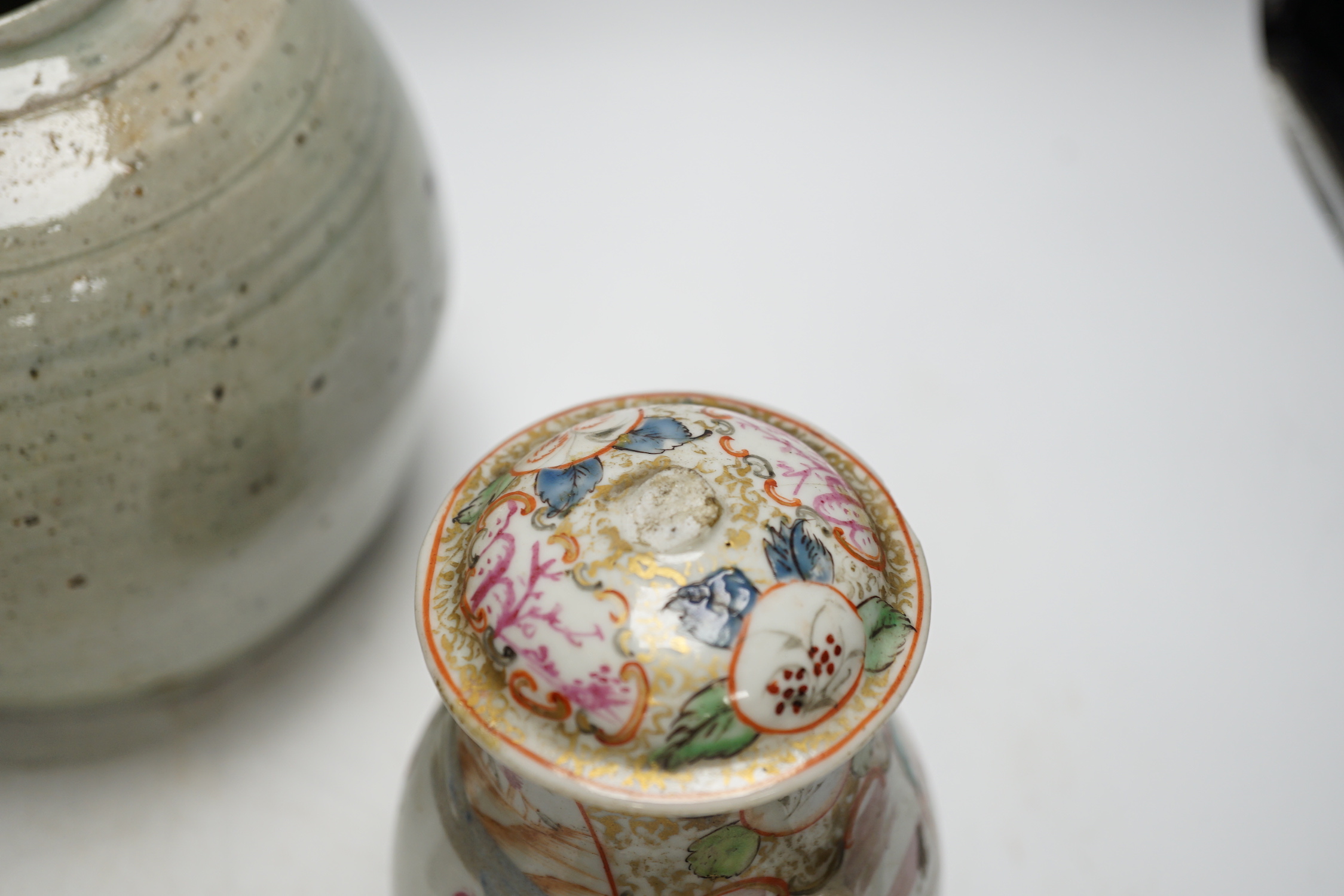 A group of Chinese porcelain etc, 18th century and later (8), including a crackle glaze Dragon water - Image 8 of 9