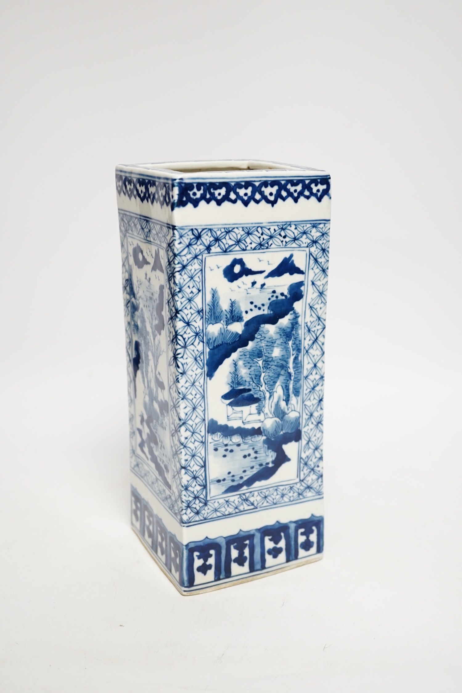 A 20th century Chinese blue and white square vase, 26cm - Image 2 of 5