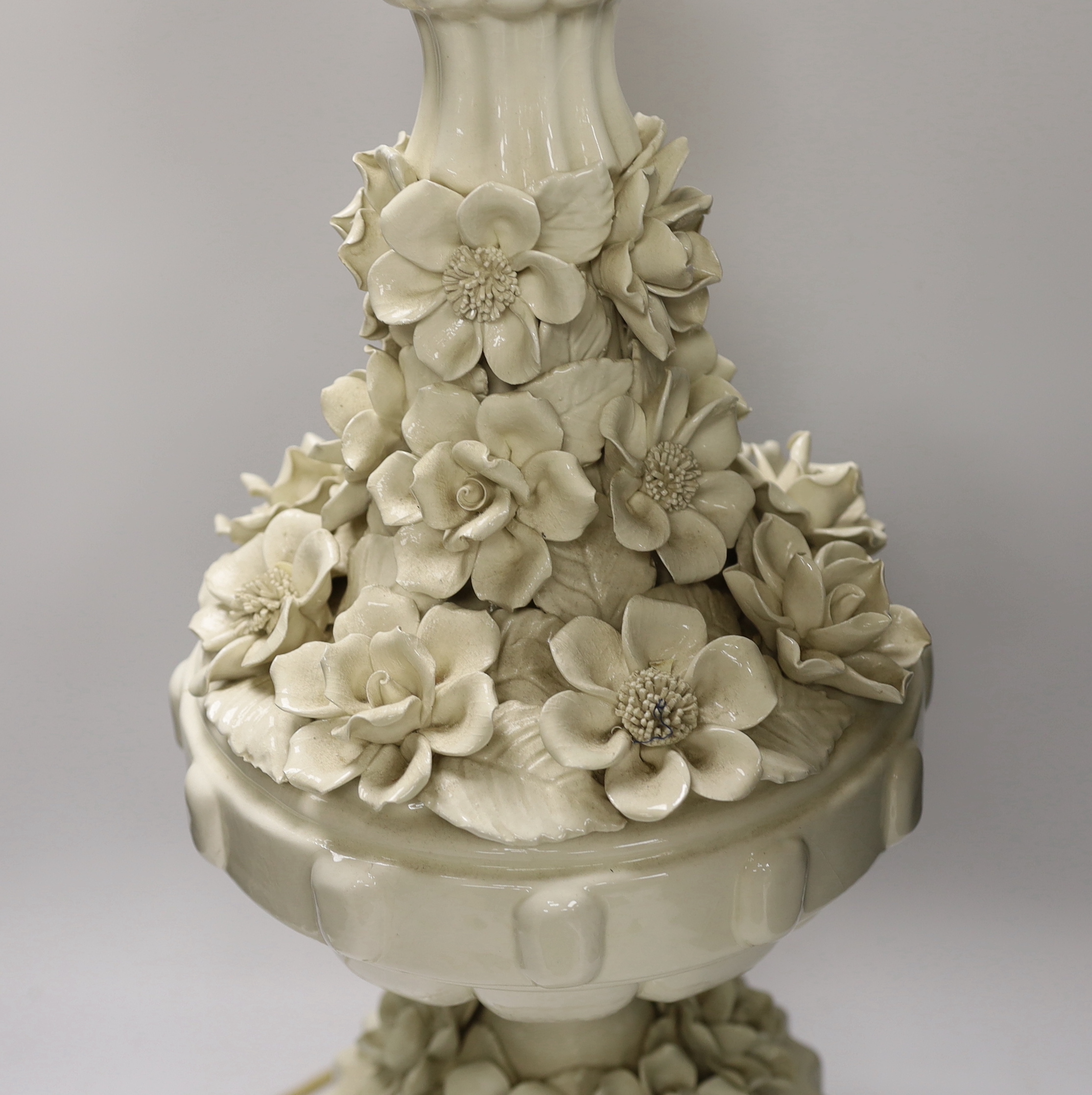 A large floral column table lamp on circular gilt base, 64cm high including the fitting - Image 3 of 4
