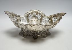 A late Victorian pierced silver oval fruit bowl, James Dixon & Sons, Sheffield, 1900, length 30.5cm,