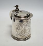 A late Victorian silver tankard, with engraved crest and the motto 'Our Trust is in God',