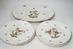 A set of four Herend Rothschild’s birds porcelain dishes and a serving dish (5)