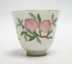 A Chinese famille rose cup, 6cm high