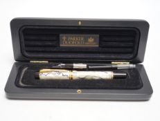 A 1980s Newhaven Parker Duofold Centennial fountain pen M nib, fully boxed with additional EF nib