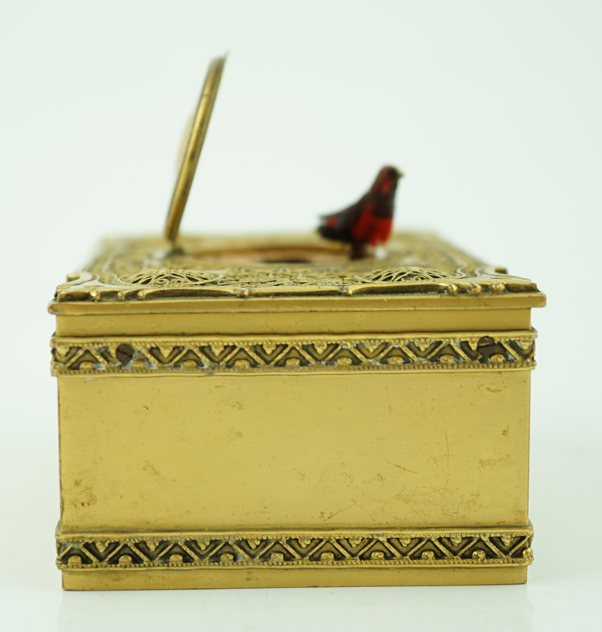 A 20th century gilt brass singing bird box, of rectangular form, with Sunley label to the base, - Image 8 of 9