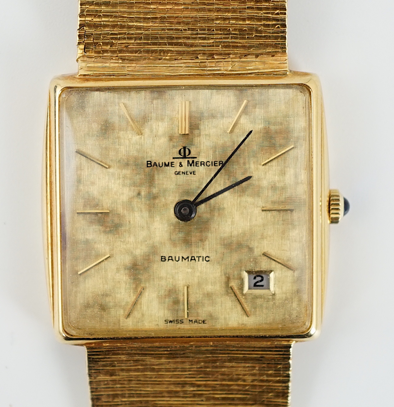 A gentleman's 1980's 18ct gold Baume & Mercier Baumatic dress wrist watch, the textured dial with - Image 2 of 4