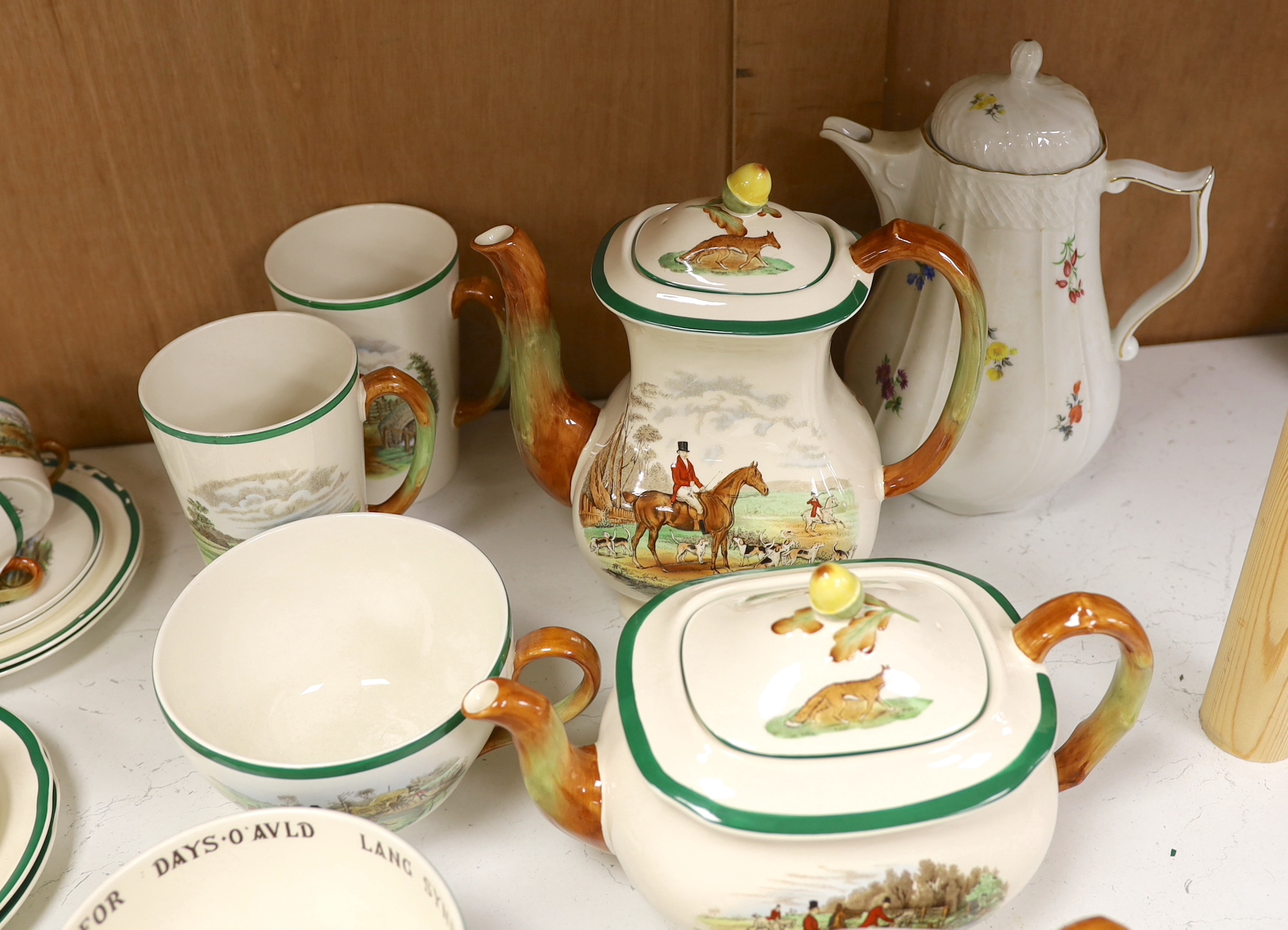 A Copeland Spode hunting pattern tea / coffee set including coffee pot, tea pot and trios, - Image 5 of 6