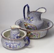 A Victorian blue and white chamber pot, a vase, a bowl, a pot and a jug and basin, jug 27cm (5)***