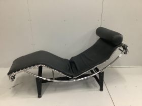 An LC4 Corbusier style black leather and chrome lounger, length 160cm***CONDITION REPORT***PLEASE