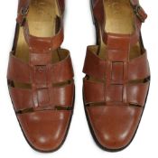 A pair of Gucci gentleman's tan leather sandals, size 42***CONDITION REPORT***Scuffed from wear, a