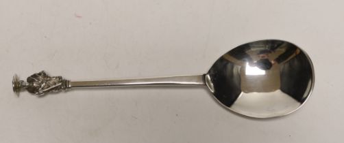 A George III silver seal top apostle spoon, maker, WT, London, circa 1770, 17.8cm.***CONDITION