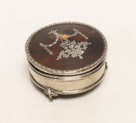 A George V silver and tortoiseshell pique circular trinket box, Goldsmiths & Silversmiths Co Ltd,