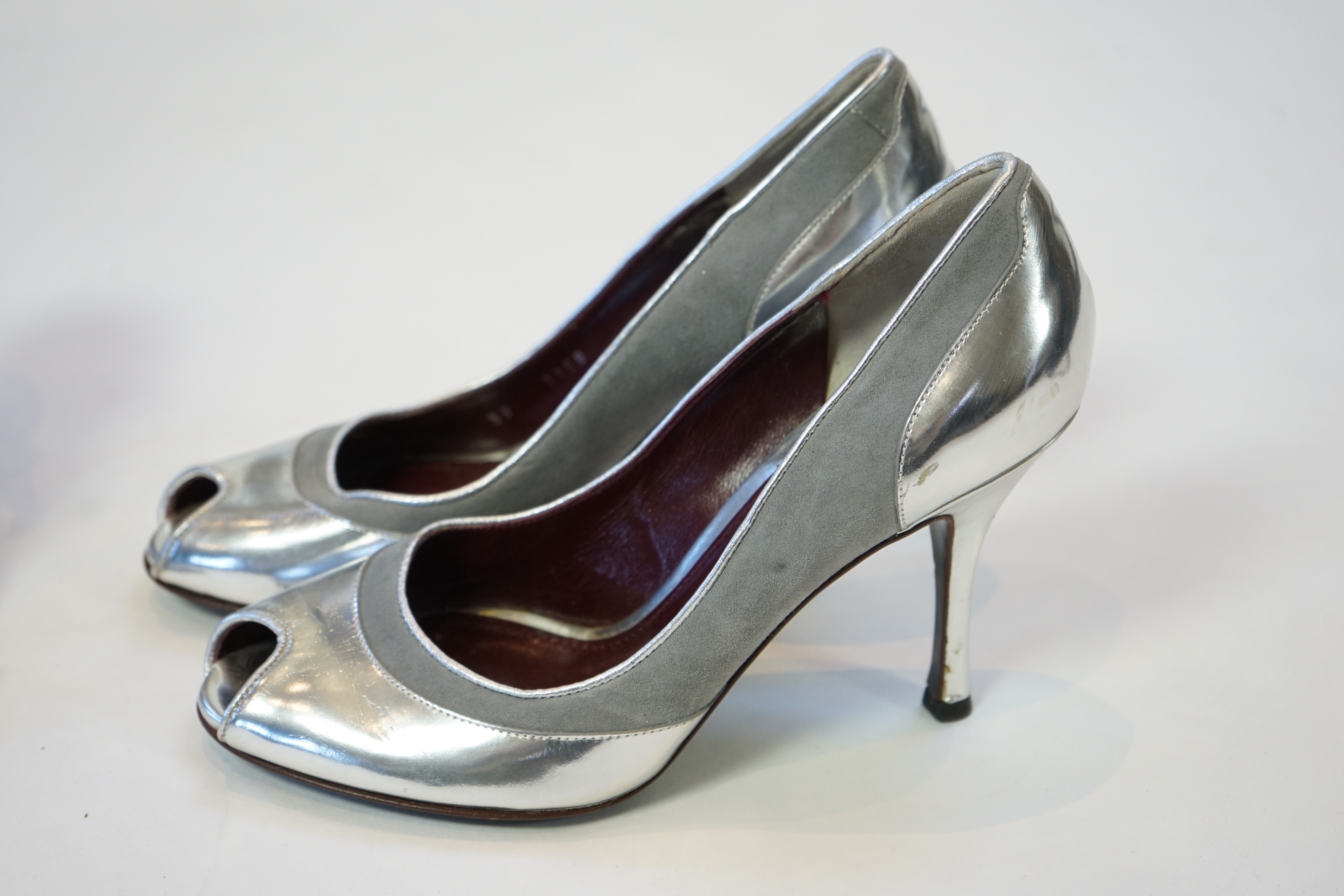 A pair of Fendi lady's metallic silver sandals with three diamante circle detail and a pair of Dolce - Image 7 of 9