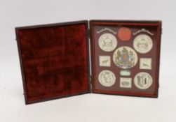 A heraldic crest display in fitted leather case, case 15cm high, 13.5cm wide***CONDITION REPORT***