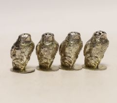 A set of four Italian 800 standard white metal bird pepperettes, by Fratelli Coppini, height