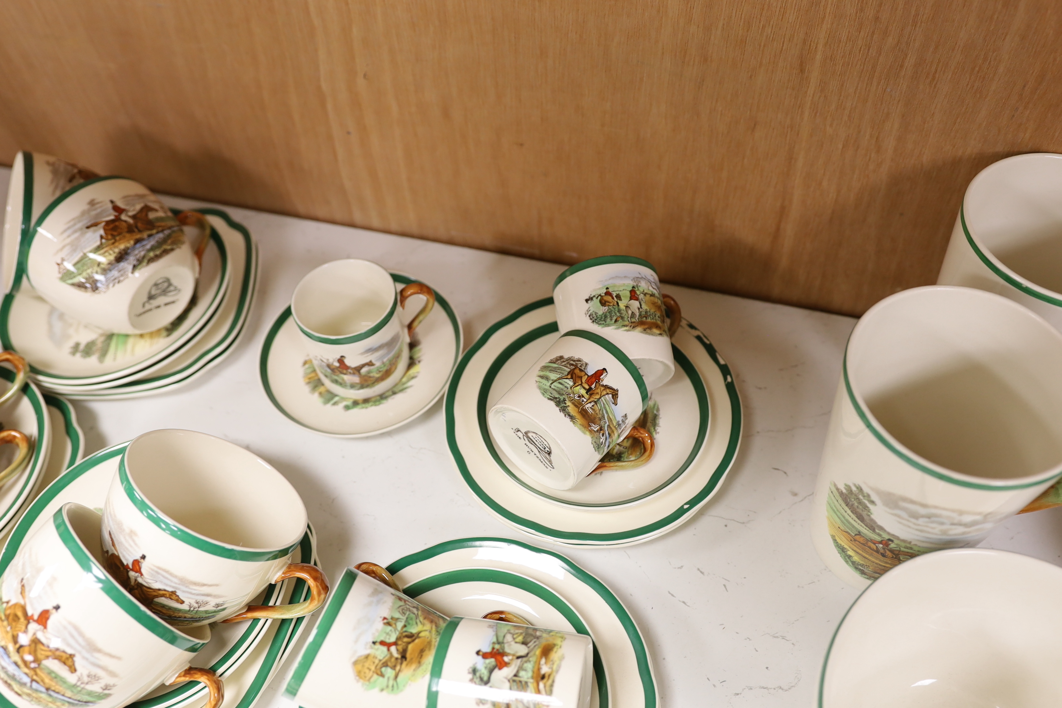 A Copeland Spode hunting pattern tea / coffee set including coffee pot, tea pot and trios, - Image 6 of 6