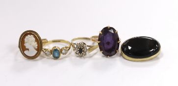 Two 14k and gem set rings, including cameo shell and synthetic colour change corundum, two 9ct