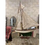 An early 20th century pond yacht c.1920, length 156cm, height with stand 190cm