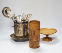 A collection of miscellaneous treen and plated ware