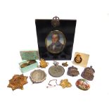 ASSORTED COLLECTABLES comprising a gold metal Mizpah brooch, the reverse marked '9ct'; a silver A.
