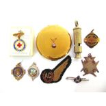 ASSORTED COLLECTABLES comprising an R.A.F. Air Gunner flying badge; a Stratton R.A.F.A. compact; a