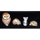 FOUR ROYAL CROWN DERBY IMARI PALETTE PAPERWEIGHTS: three cats and an owl, the owl 11cm high