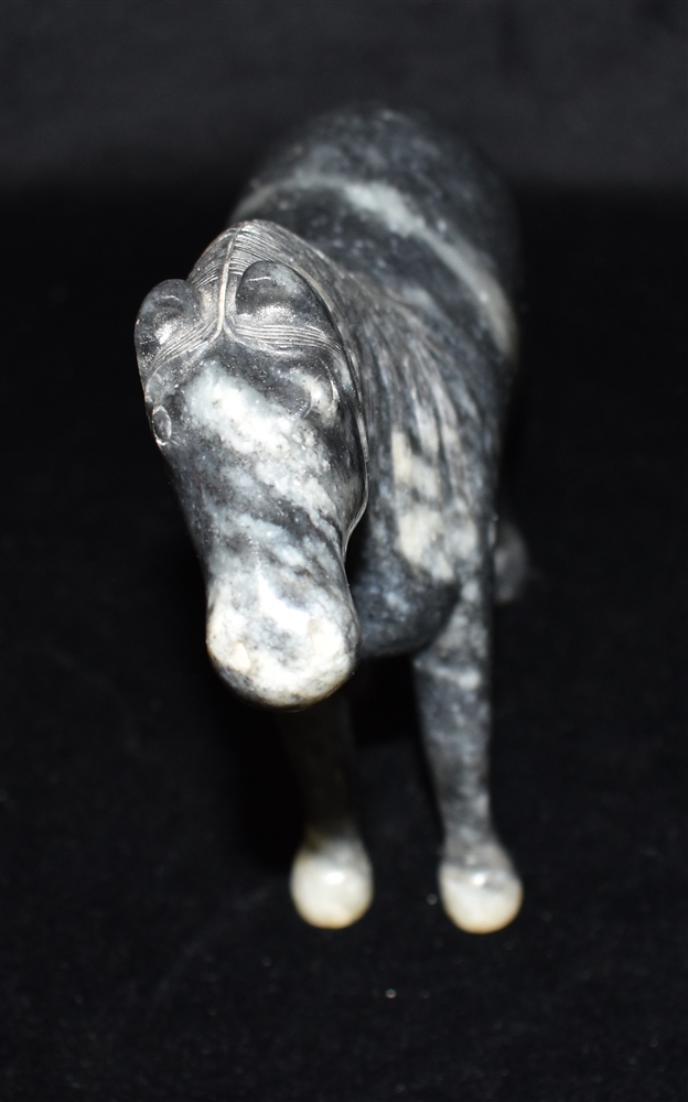 A CHINESE CARVED HARDSTONE FIGURE OF A HORSE with finely carved mane and tail, 16cm high Condition - Image 3 of 4