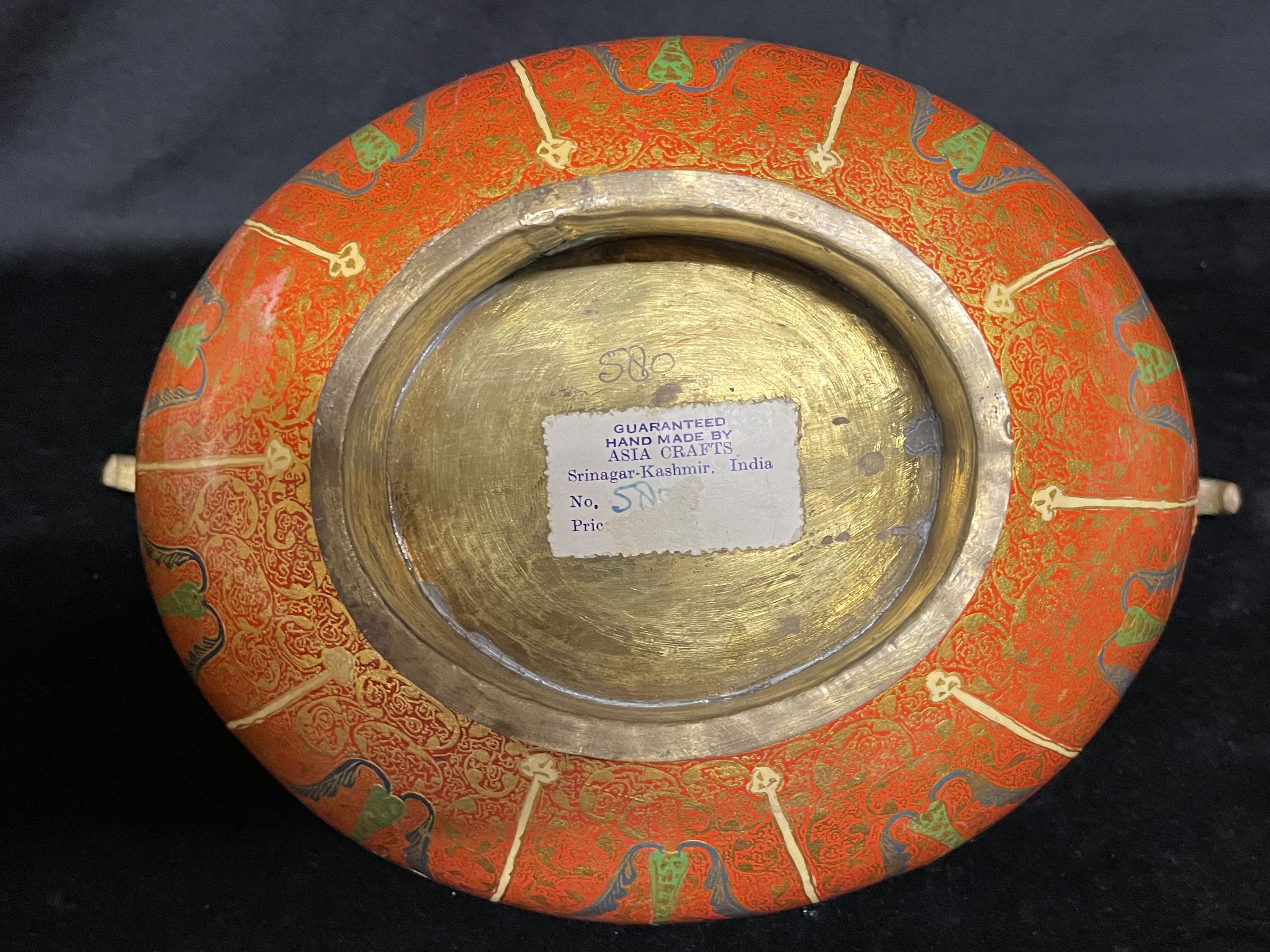 A SCANDINAVIAN BENTWOOD TINE BOX with painted decoration, 32cm wide; and a Kashmiri bowl 30cm wide - Image 5 of 5
