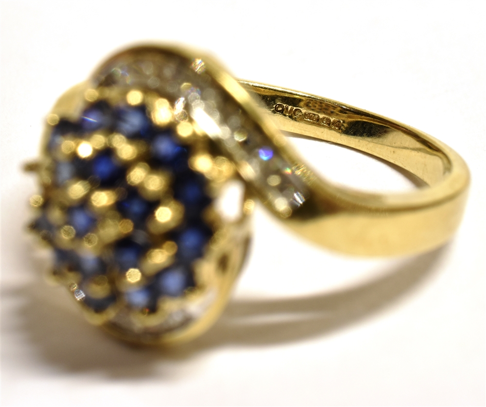 QVC 9CT GOLD, GEM SET WRAP OVER CLUSTER RING The cluster set with blue gemstones with a diamond - Bild 4 aus 4