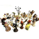 A LARGE COLLECTION OF VINTAGE HAT PINS Approx over 100 hatpins in a variety of materials to