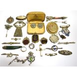 A COLLECTION OF VICTORIAN AND LATER JEWELLERY To include silver, agate, bloodstone, jade type,