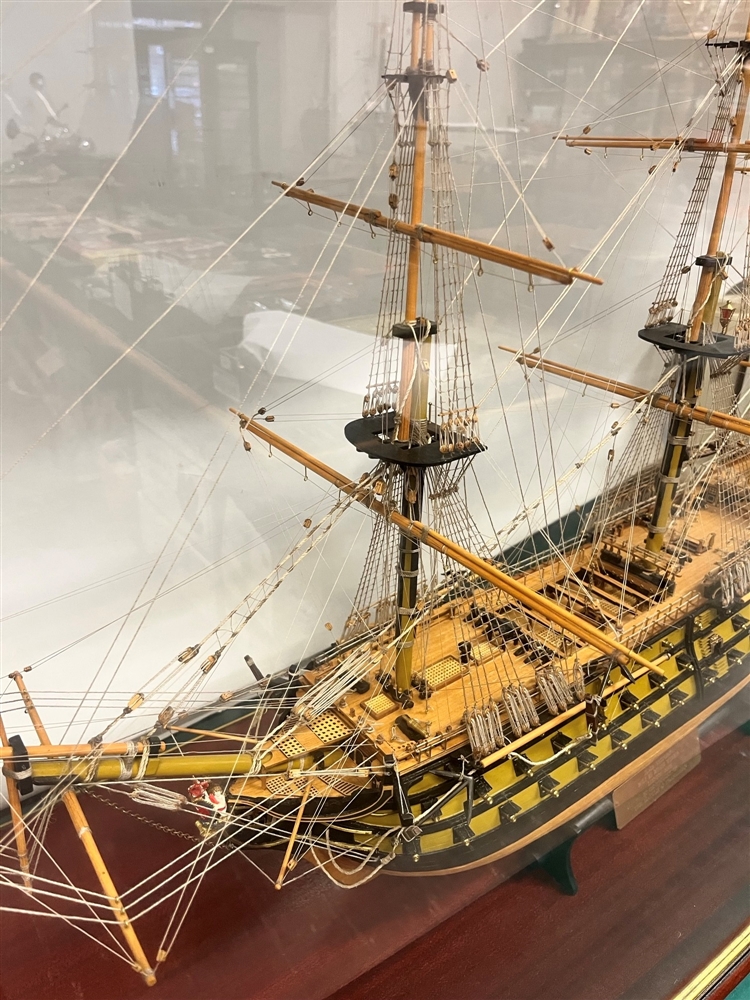 A HAND-BUILT MODEL OF THE ROYAL NAVY 104-GUN FIRST RATE SHIP OF THE LINE 'H.M.S. VICTORY' made by - Image 5 of 5