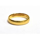 22CT GOLD BAND RING Birmingham hallmark, width 4mm, size M, weight 3.8g