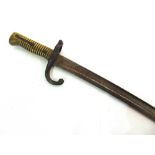 MILITARIA - A FRENCH M1866 'CHASSEPOT' YATAGHAN SWORD BAYONET the 56cm steel blade with an