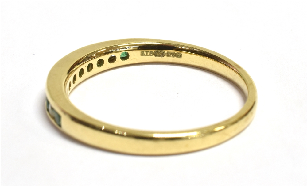 EMERALD & DIAMOND ETERNITY RING - Image 2 of 2