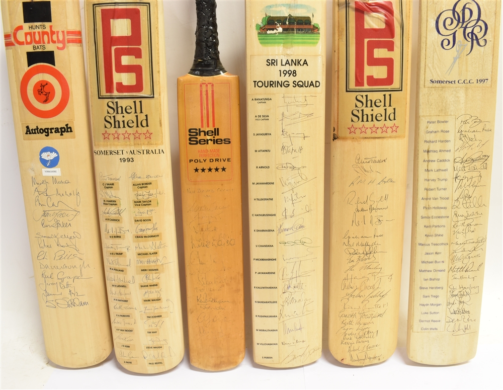 SIX ASSORTED SIGNED CRICKET BATS Sri Lanka 1998 Touring Squad; Somerset County Cricket Club; - Image 2 of 3