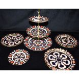 A COLLECTION OF ROYAL CROWN DERBY IMARI PATTERN CERAMICS: an 1128 pattern three tier cake stand 34cm