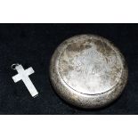 ANTIQUE SILVER SNUFF BOX & CROSS PENDANT Latin cross pendant, hallmarked Birmingham 1908. Also a 7.