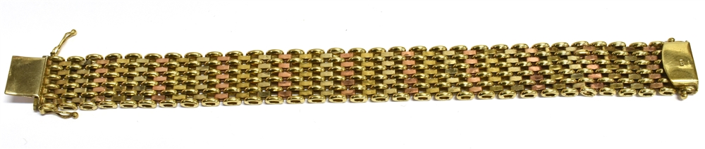 9CT TRICOLOUR GOLD MESH LINK BRACELET 18cm long x 16.2mm wide, tricolour gold brickwork mesh - Image 2 of 3