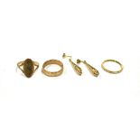 A QUANTITY OF 9CT GOLD JEWELLERY To include two wedding bands, pear shaped drop earrings and an oval
