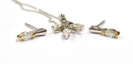 18CT GOLD DIAMOND SET PENDANT & EARRINGS 18ct white gold, trefoil leaf style pendant approx 1.5cm