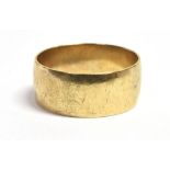 9CT GOLD RING Hallmarked for London 1972. Ring size Y 1/2. Weight 7.8 grams. Size 9.7mm wide.