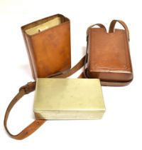 SANDWICH TIN in leather fitted case with shoulder strap