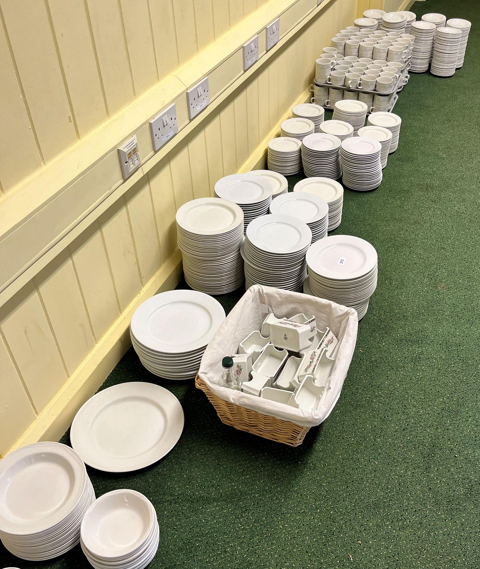 LARGE QUANITY OF WHITE PLATES, CUPS, SAUCERS ETC.