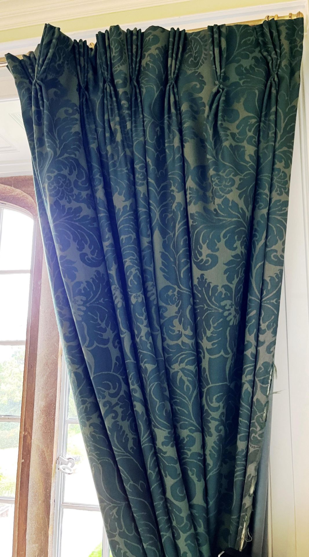 PAIR OF GREEN CURTAINS