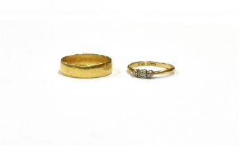 18CT GOLD WEDDING BAND & DIAMOND RING A plain 4.9mm wide 18ct gold wedding band, ring size Q. Also a