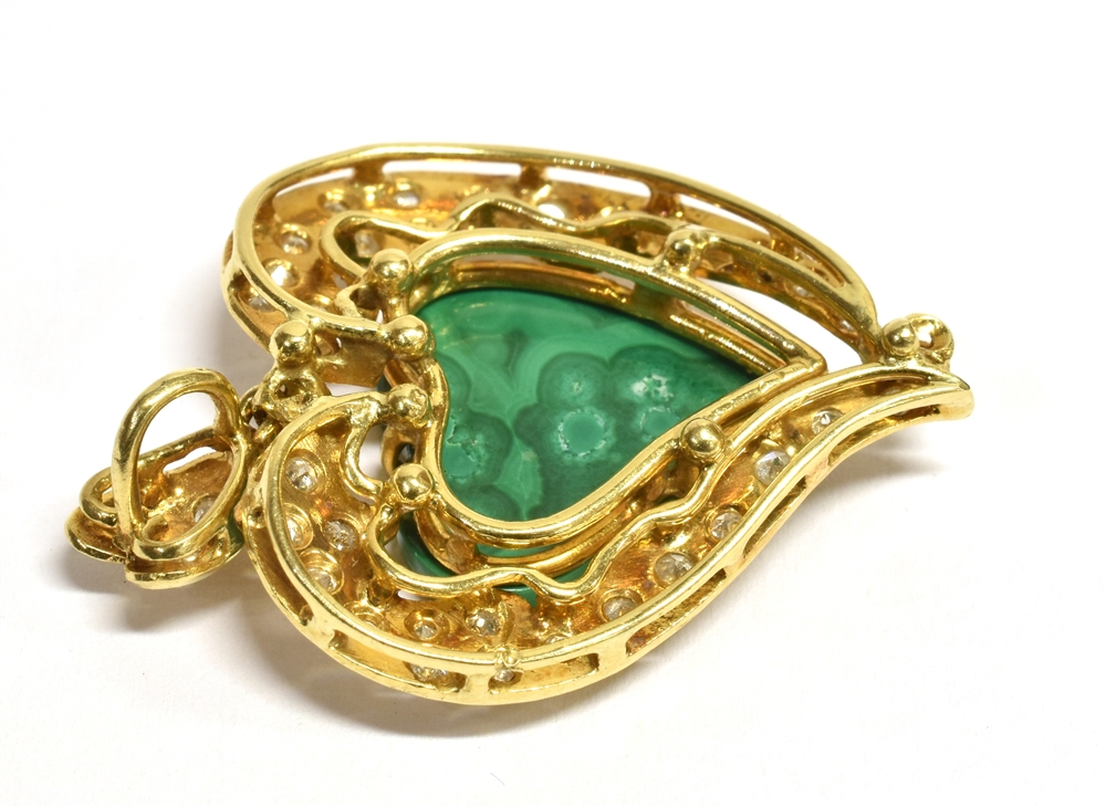 DIAMOND & MALACHITE WITCH'S HEART In 18ct gold, (tested) approx 3.3cm long x 2.5cm wide, claw set - Image 2 of 4